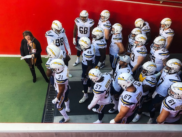 往往推動著 往往推動著