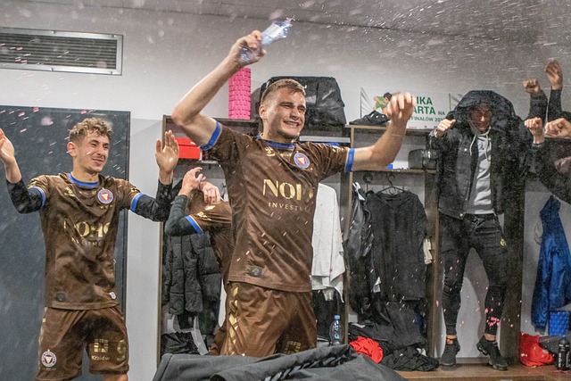 增强肱二头 增强肱二头